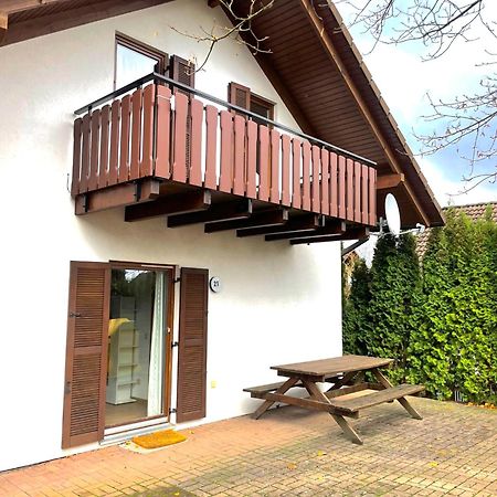 Ferienhaus Seepark Kirchheim เคียร์ชไฮม์ ภายนอก รูปภาพ