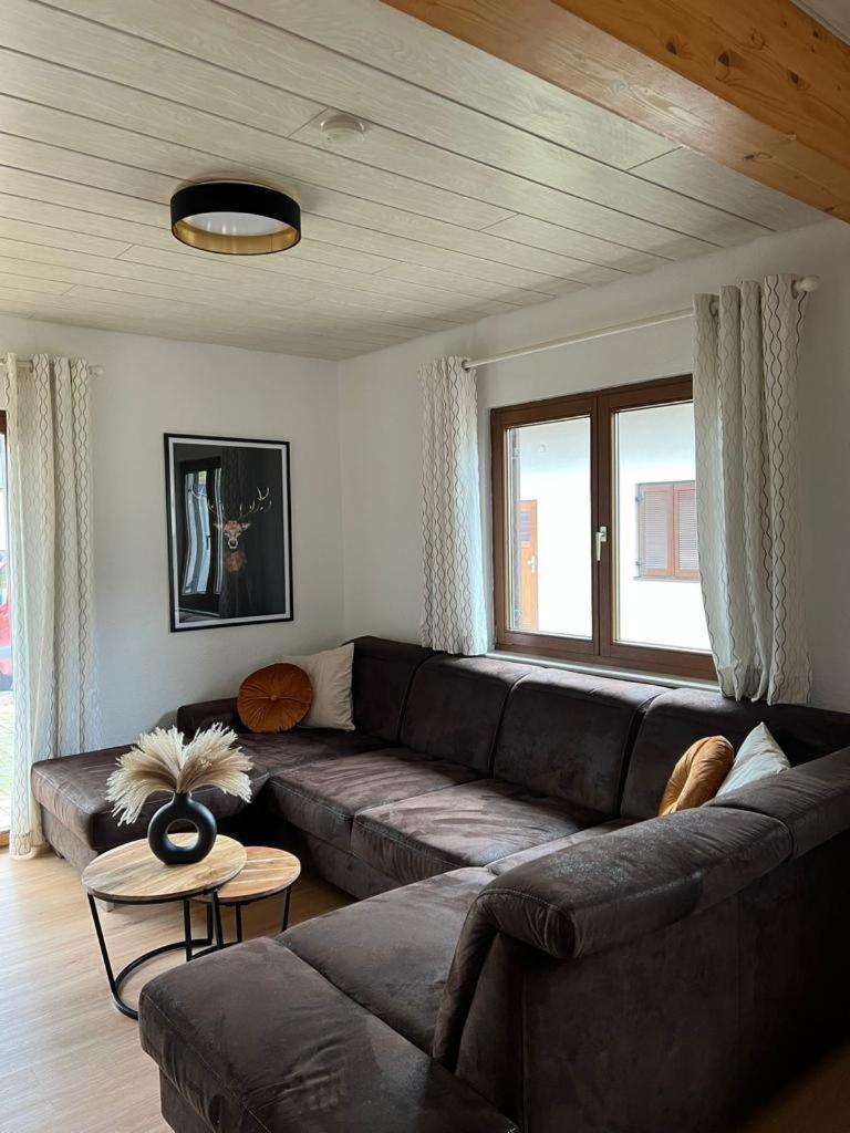 Ferienhaus Seepark Kirchheim เคียร์ชไฮม์ ภายนอก รูปภาพ